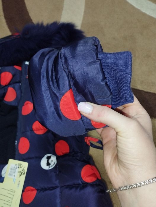 Продам куртка замова нова