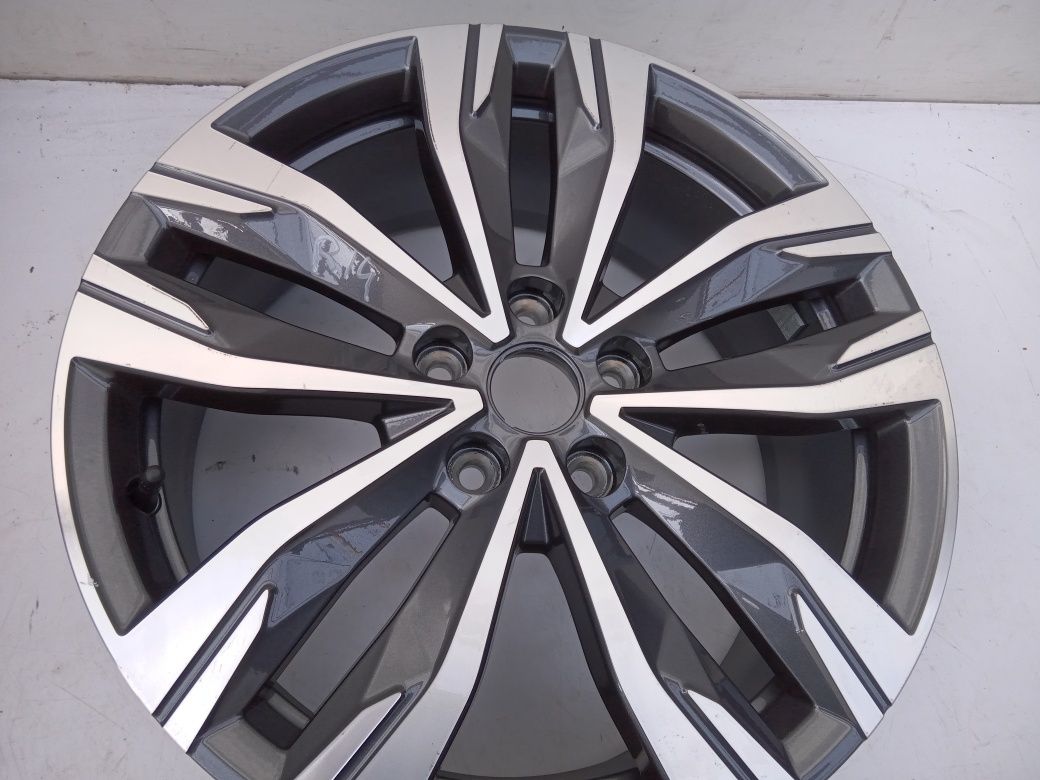 Felga aluminiowa 18 Renault Megane Talisman R14