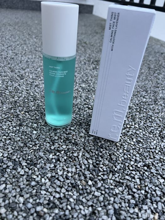 R.E.M beauty kultowa mgielka ultrwalajaca makijaz! Nowa oryginalna