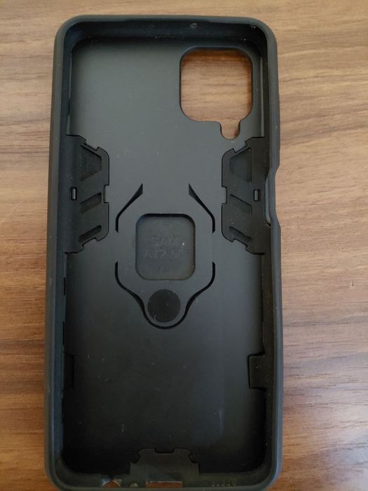 Продам броньований чохол на Samsung galaxy a 12