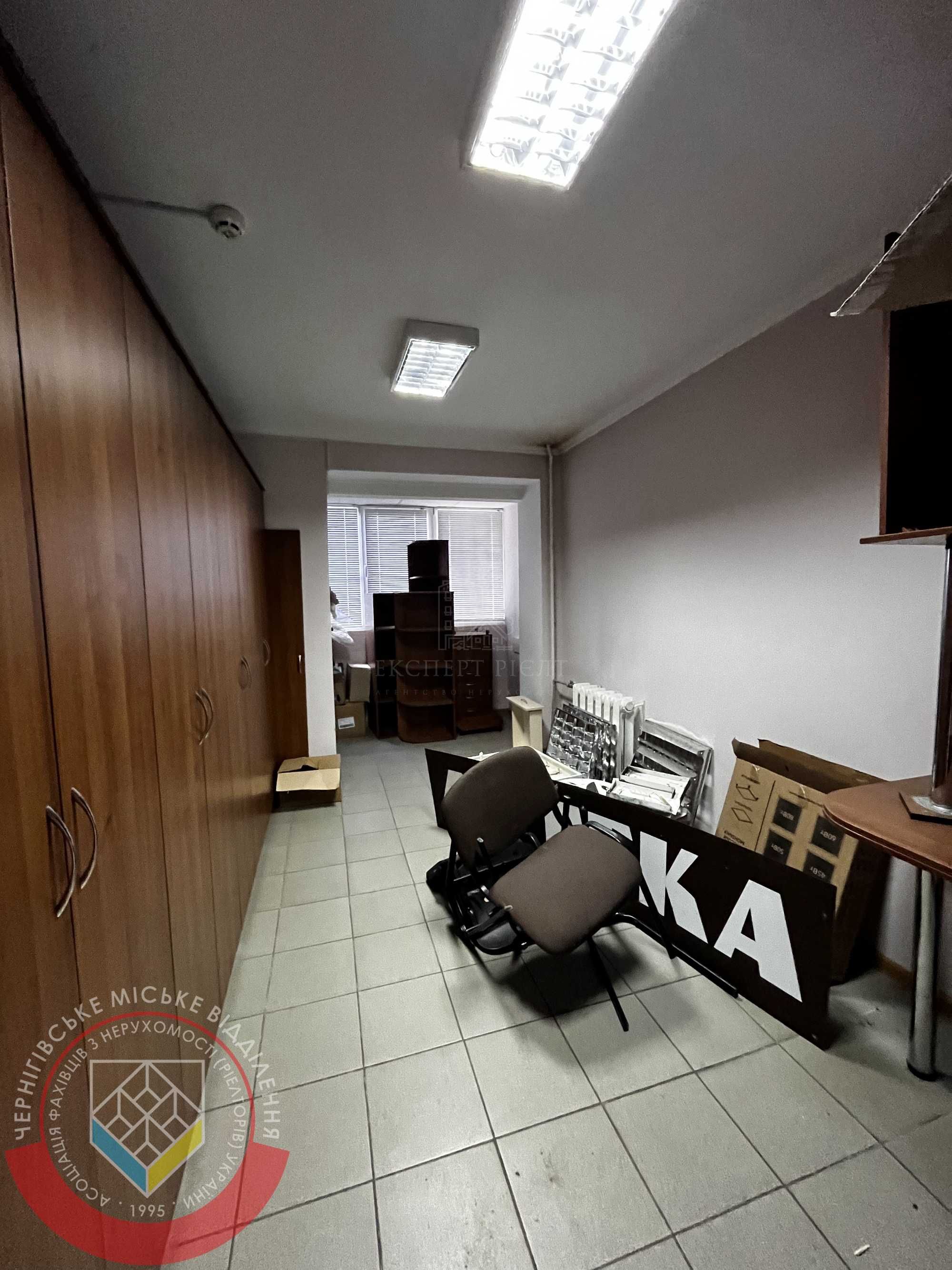 RLT K01 Оренда фасадного комерційного приміщення, вул. П'ятницька