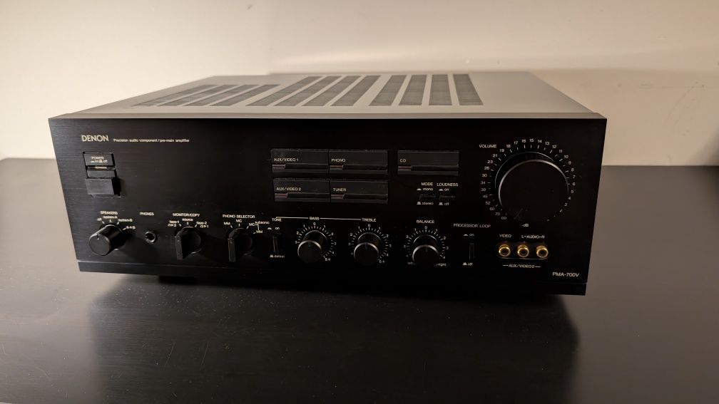 Denon PMA-700V Wzmacniacz Stereo