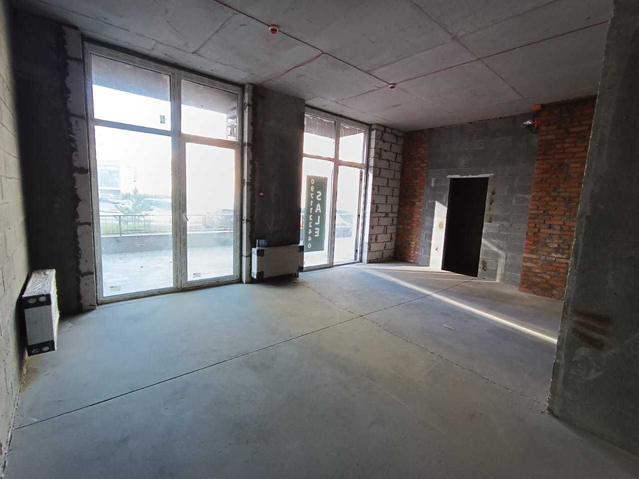 ЖК Варшавский. Фасадное помещение "Open Space" 37 м2