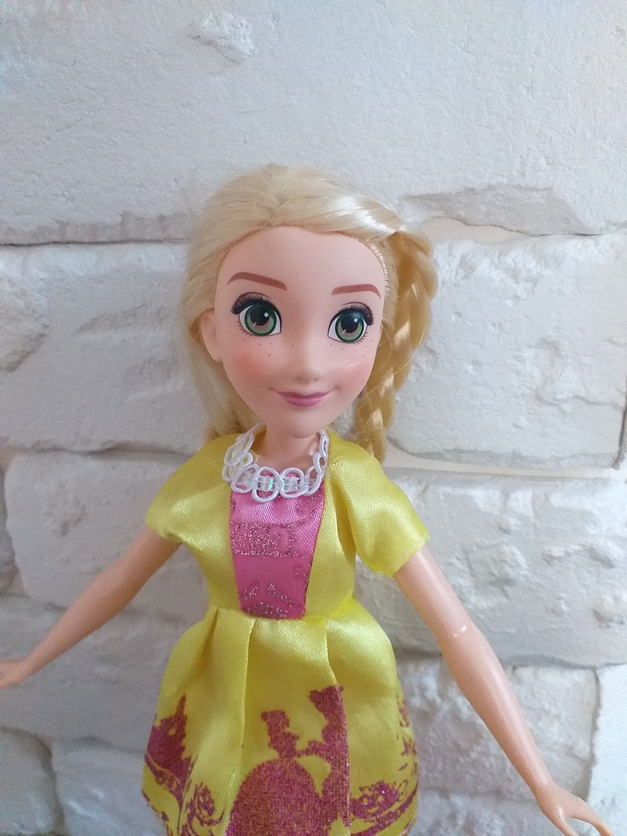 Кукла Рапунцель Disney Princess Royal Shimmer Hasbro рост 28 см