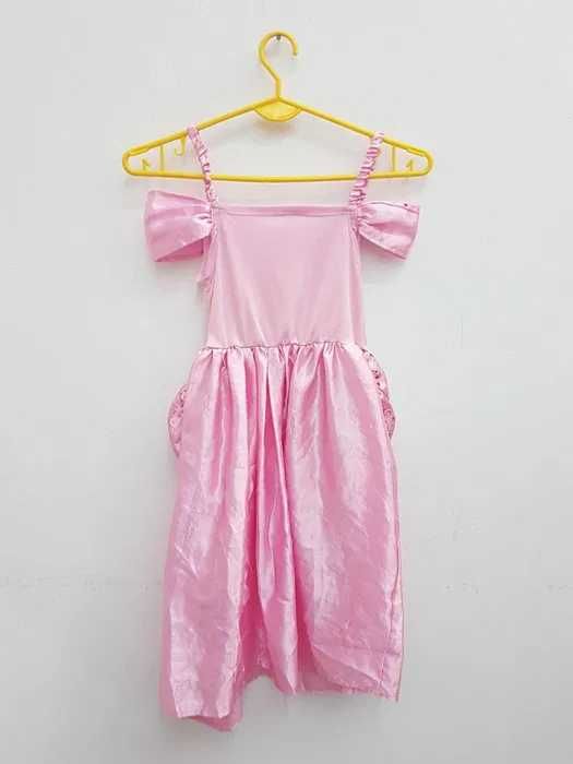 Różowa sukienka księżniczka Wróżka rozmiar 110 116 cm. GP074