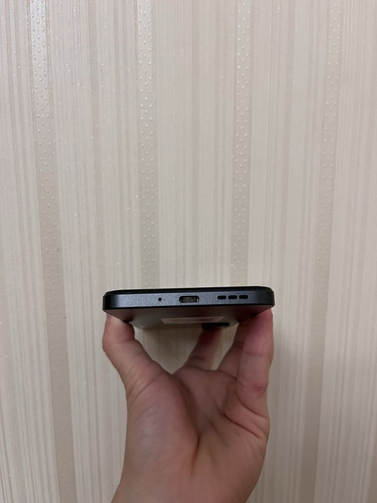 POCO C65 6/128 Стан Нового