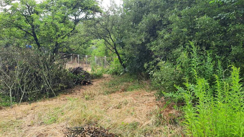 Продам ділянку 6 соток з будинком(коробка) масив "Поляна"