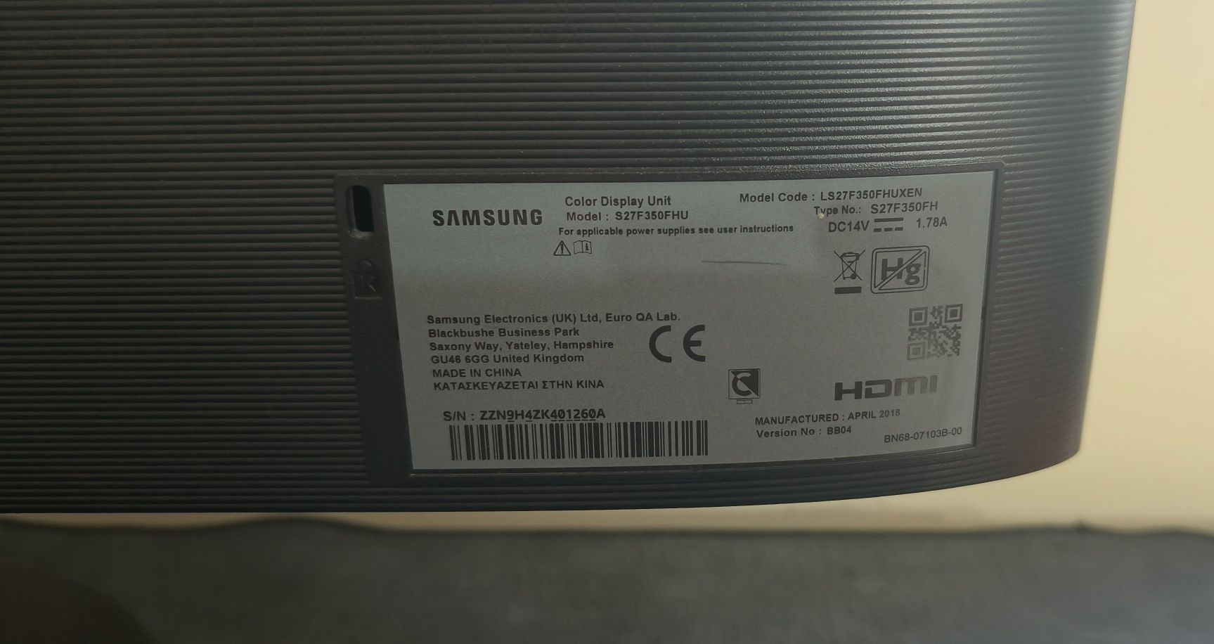 Monitor SAMSUNG S27F350FHU (27'' - Full HD - IPS) - Usado como Novo
