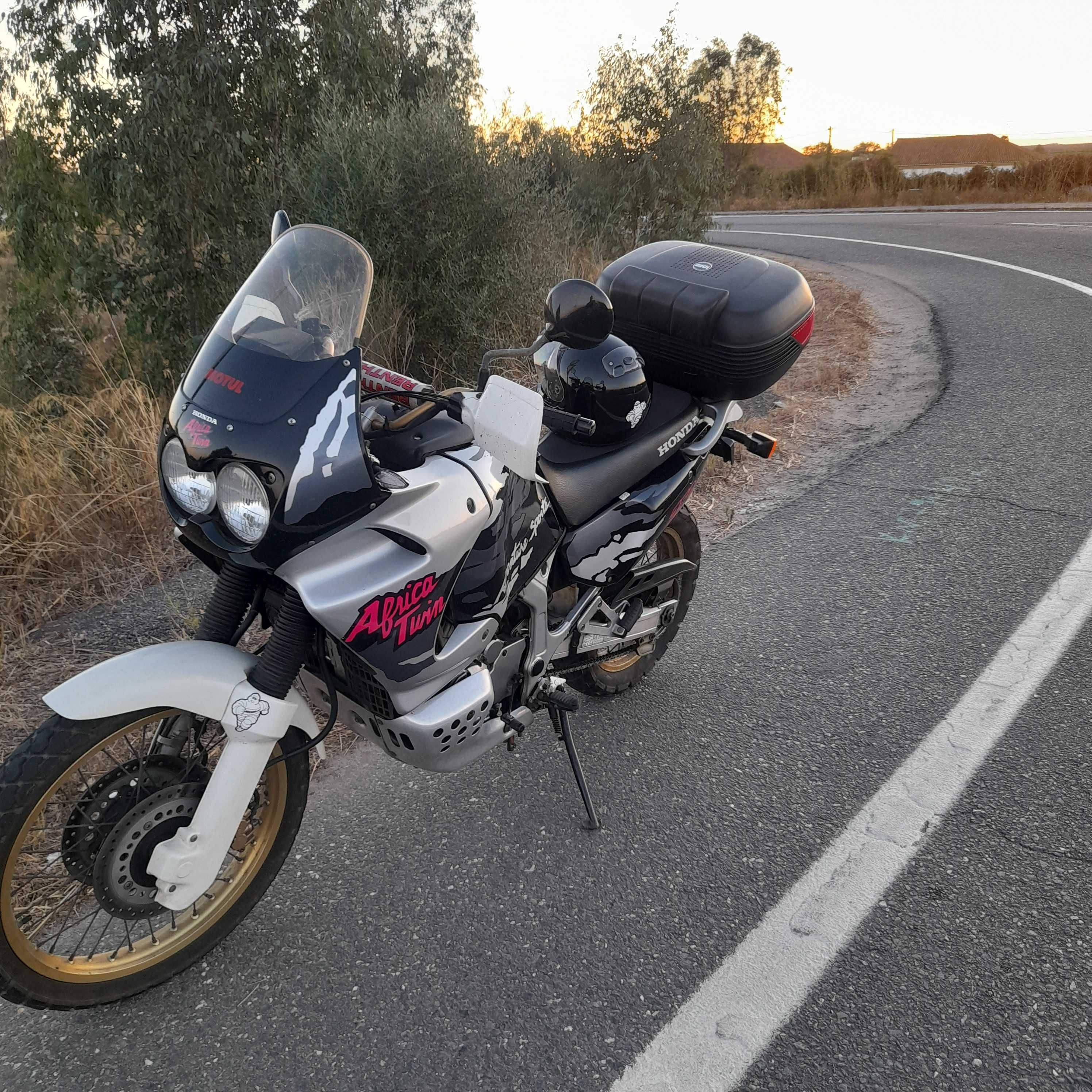 Africa Twin RD07 Emaculado Estado