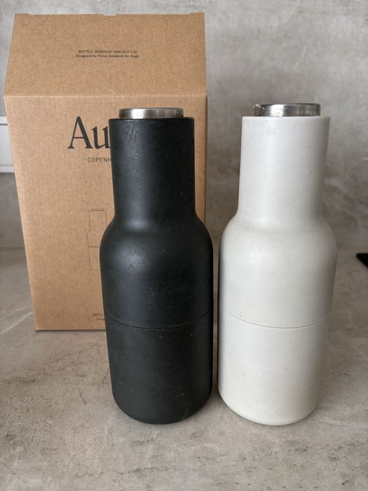 Młynki do soli i pieprzu Audo Copenhagen Bottle Grinder Ash/Carbon