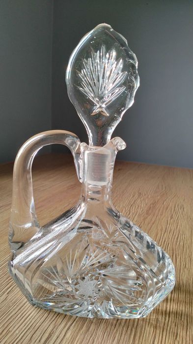 Szklana karafka Art Deco