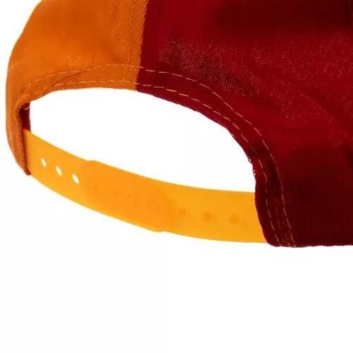 Czapka z daszkiem śmigłem wiatraczkiem wielokolorowa kolorowa