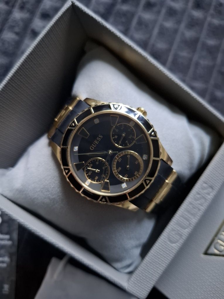 Guess zegarek damski jak nowy