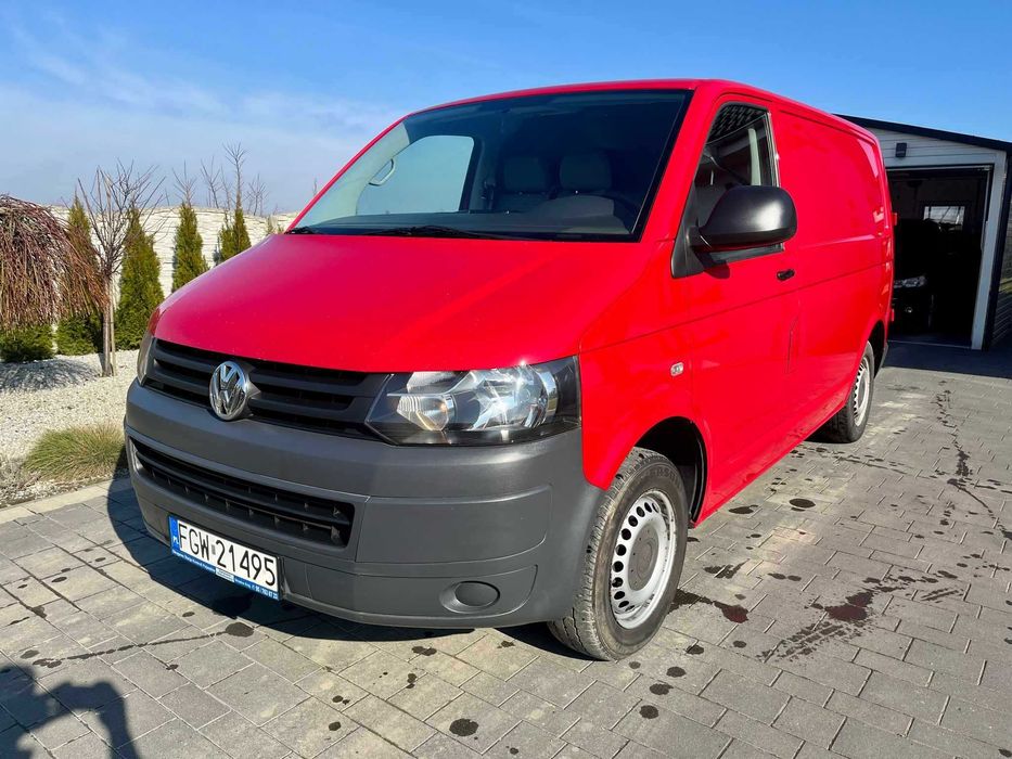VW T5 lift Transporter 2,0 TDI Zadbany egzemplarz