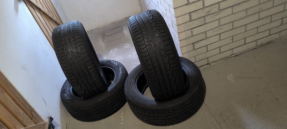 nokian 235/55 r17