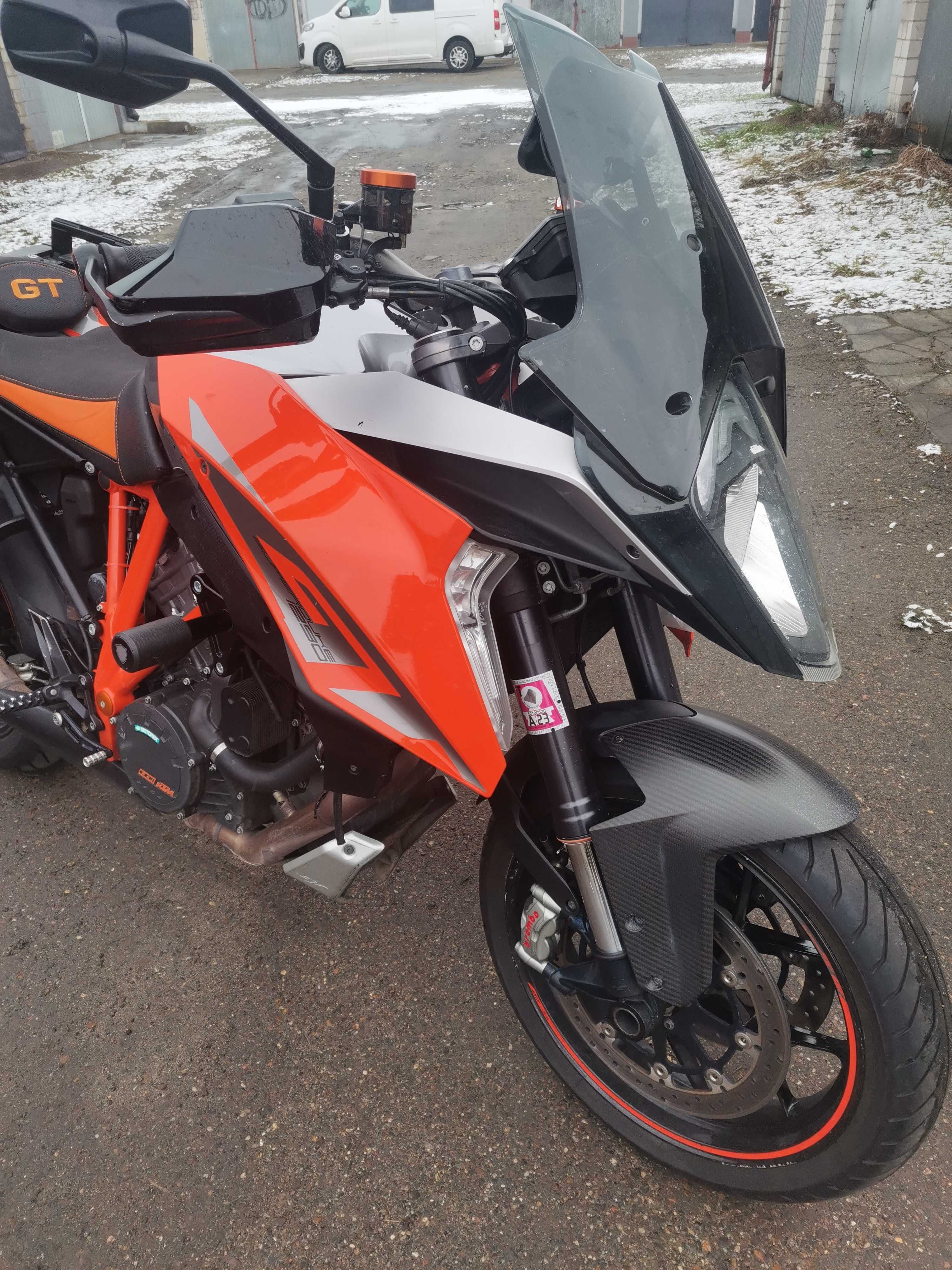 KTM 1290 super Duke gt
