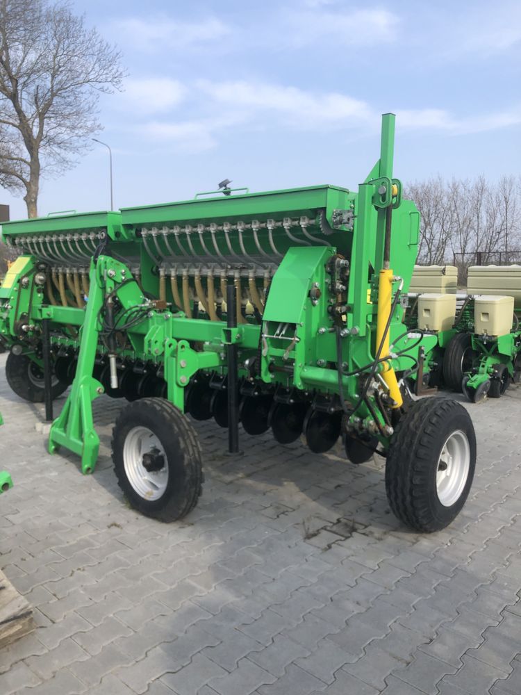 Сівалка зернова механічна SZM 4 М  NIKA   Veles Agro