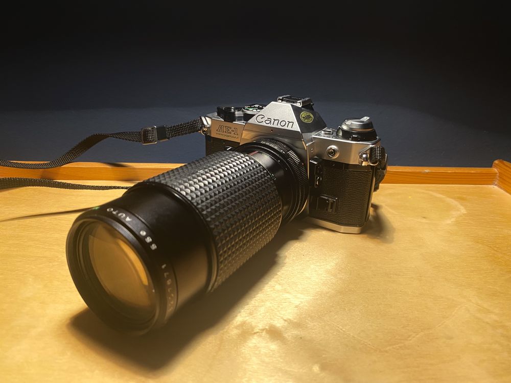 Canon AE-1 Program Lustrzanka Analogowa + Obiektyw Makinon MC 80-200mm