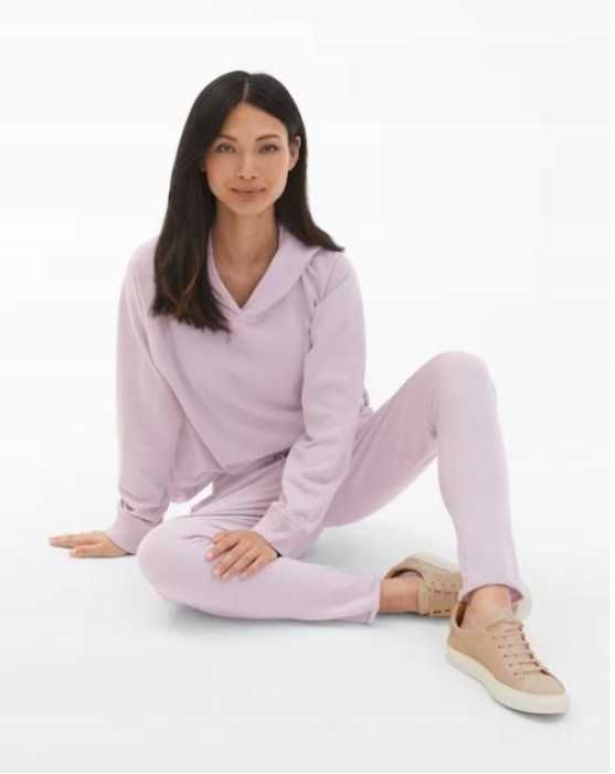 Juvia Spodnie dresowe damskie slim fit Smilla fiolet lavender  r. XL