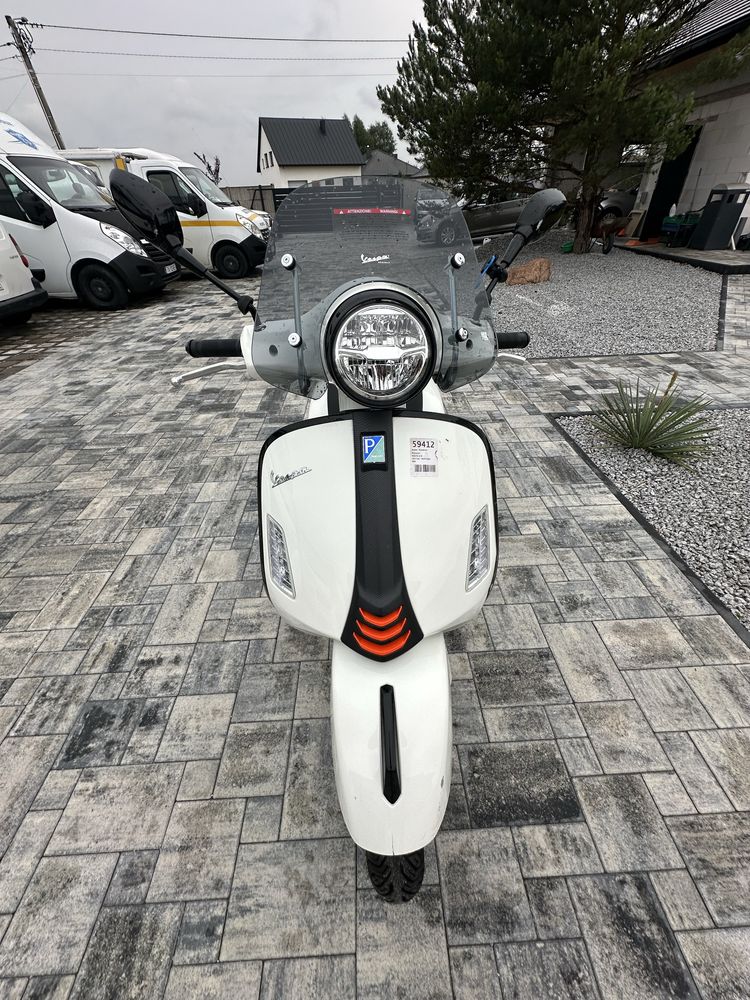 Piaggio vespa gts 300 Super 2023 rok tylko 4500 km