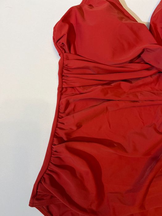 Strój kąpielowy nowy (możliwość zakupu 16 sztuk )