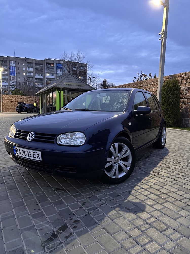 Volkswagen Golf IV (ИДЕАЛ)