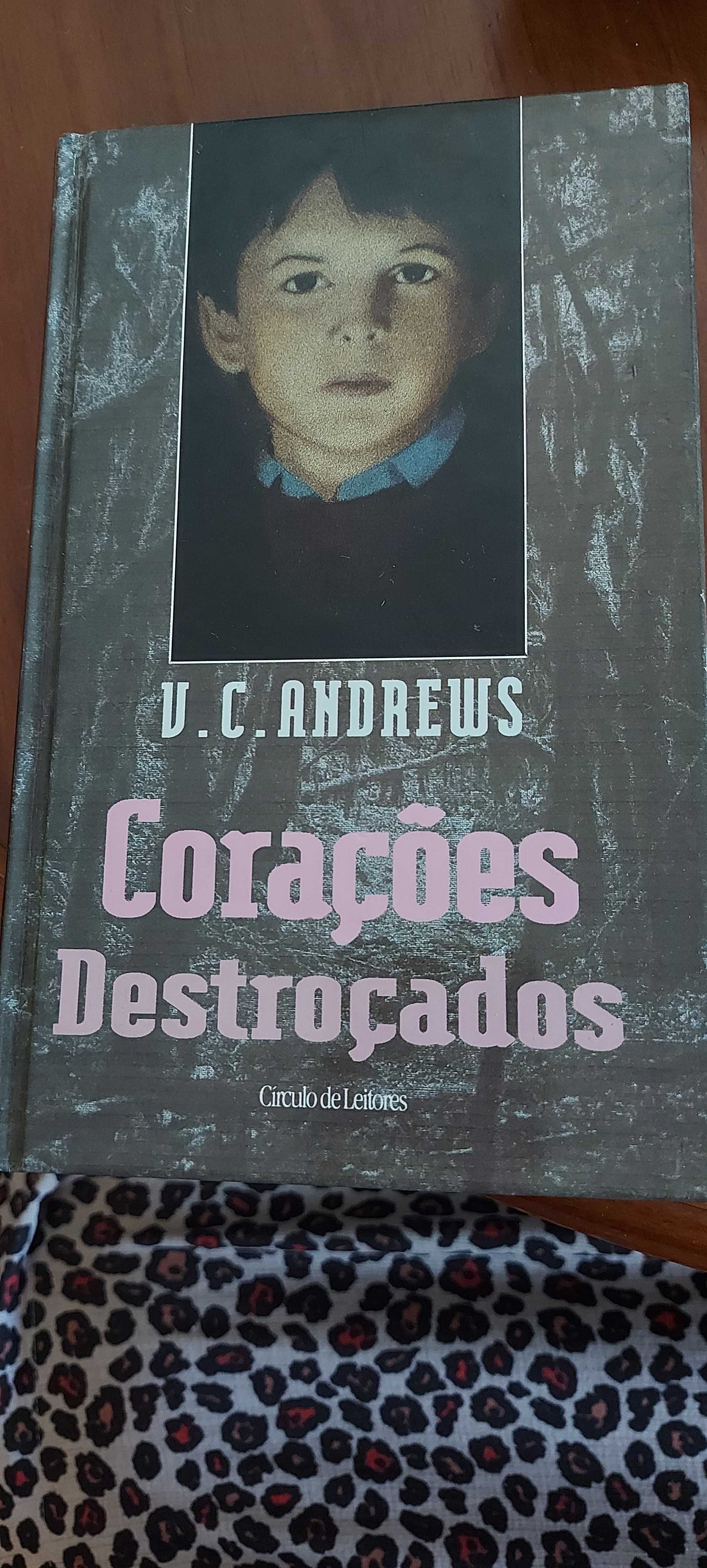 Livro Corações destroçados