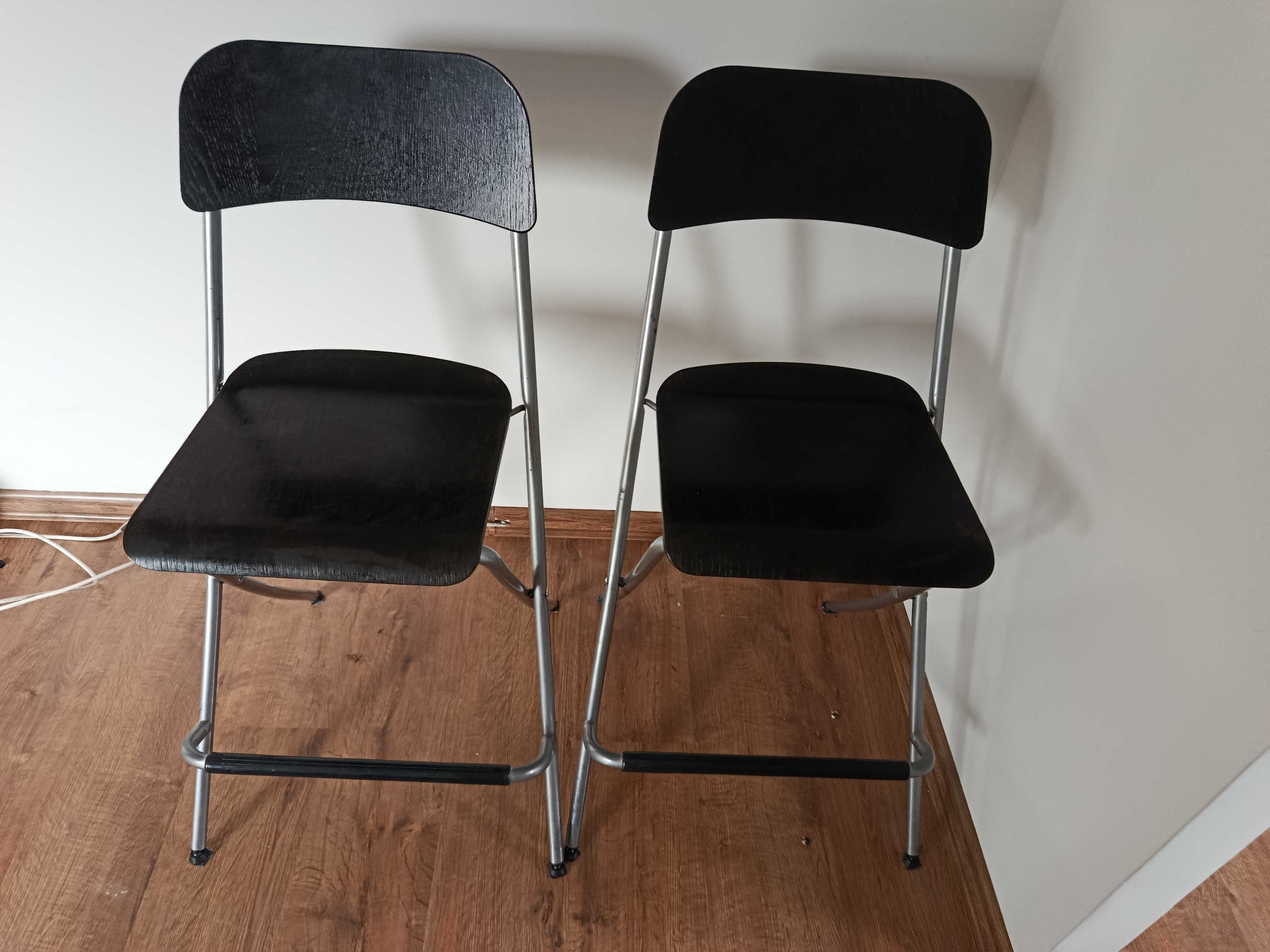 Dwa jokery Ikea plus stolik gratis