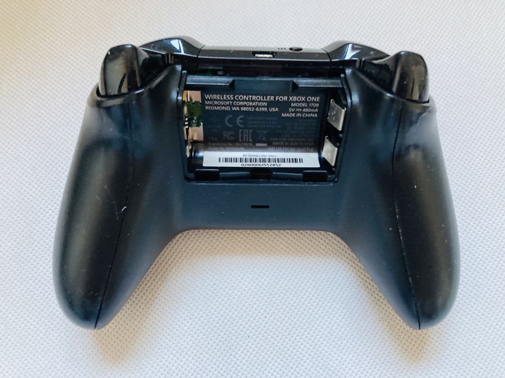 Oryginalny Pad Xbox One / Series / PC