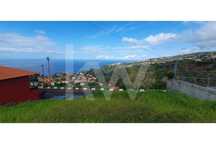 Terreno na Ponta do Sol, com vista para o mar, com 951m2 para construç