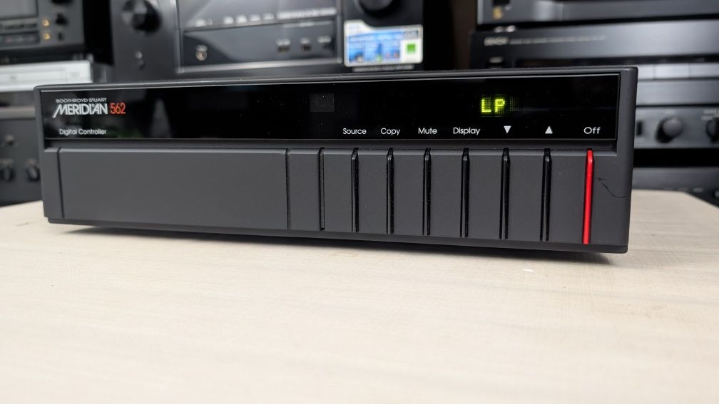Meridian 562 Digital controller / przedwzmacniacz