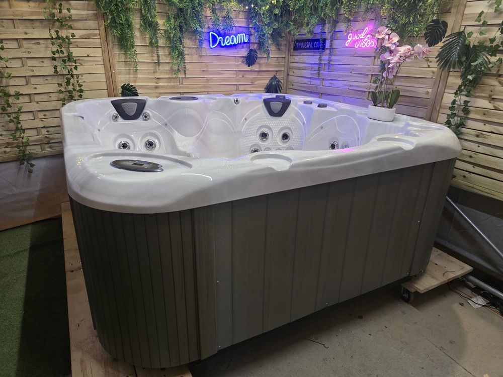 Coast Spas Element  najlepiej wykonane jacuzzi super promocja