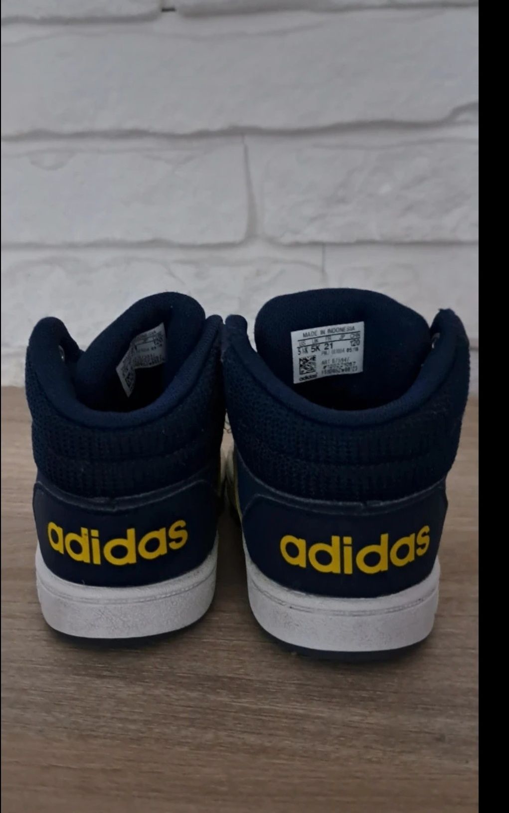 Buty chlopiece za kostkę Adidas 21