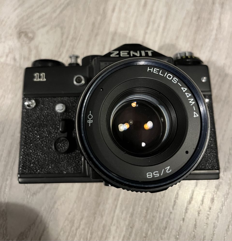 Zenith 11 + Helios 44M-4