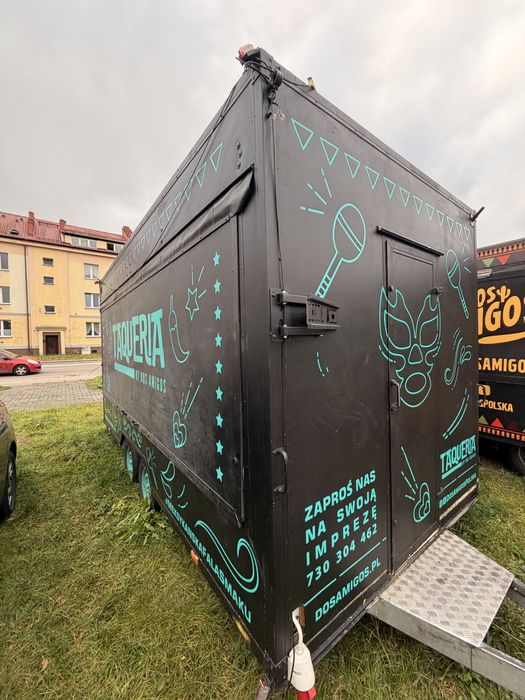 Przyczepa gastronomiczna - food truck