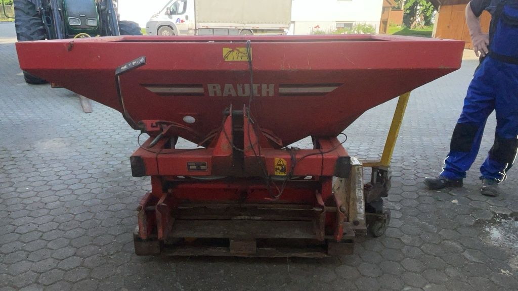 Rozsiewacz nawozu Rauch mds 921, zsb 900