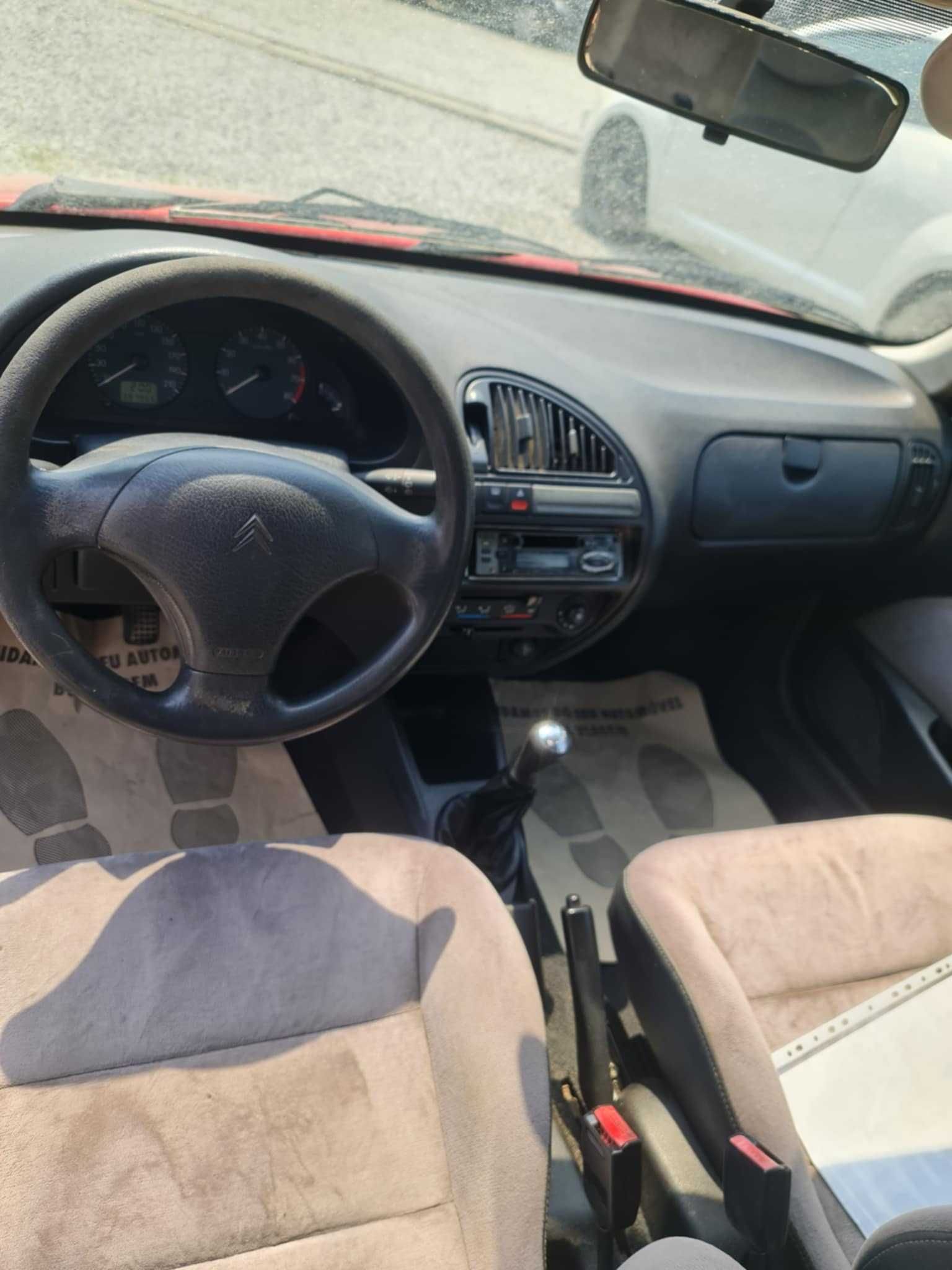 Citroen     Saxo