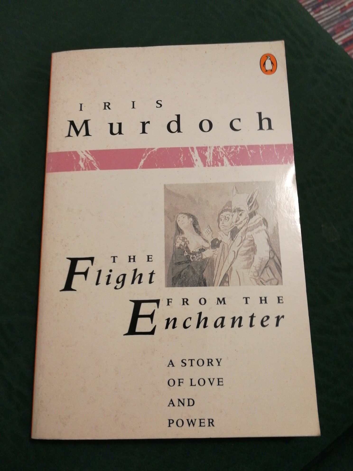 Livro “The Flight from the Enchanter“ de Iris Murdoch