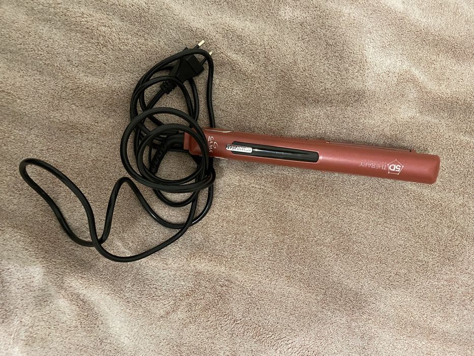 Вирівнювач волосся