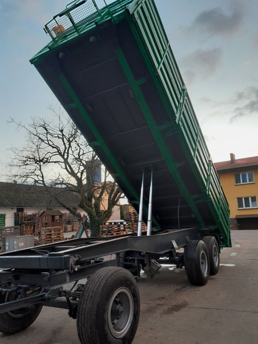 Przyczepa rolnicza 3-osiowa, 18 ton