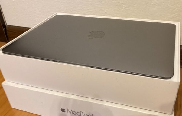 MacBook 12” Retina A1534 - 1.1 - 8GB RAM - 256GB SSD - Grafitowy
