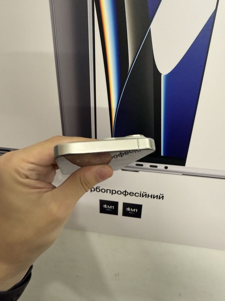 iPhone 15 Pro 128 GB