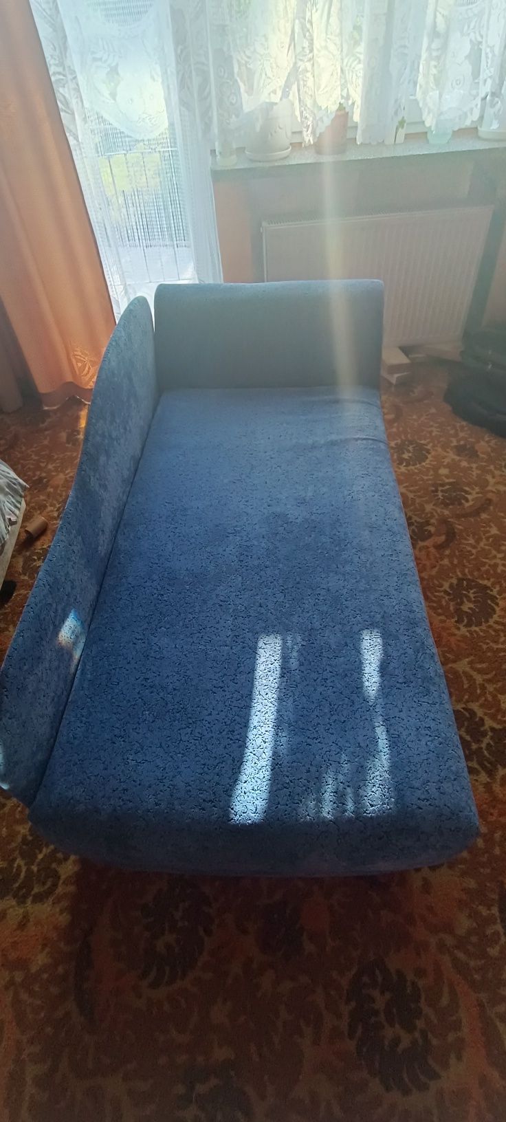 Sprzedam tapczan jednoosobowy