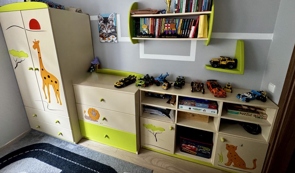 Zestaw mebli Meblik- 5 elementów