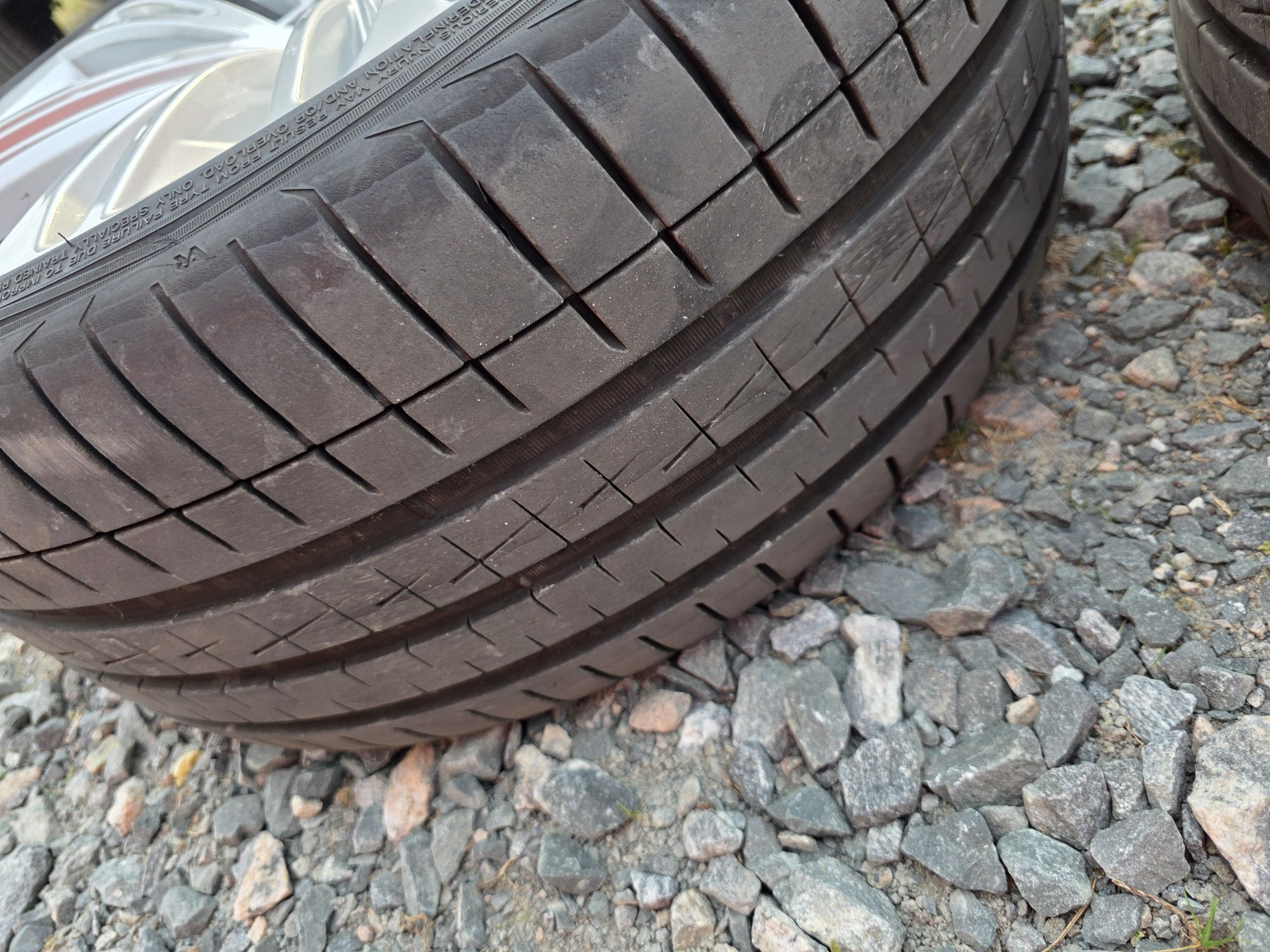 Kola letnie Audi A4 B9 245/30R20 Vredestein S-line