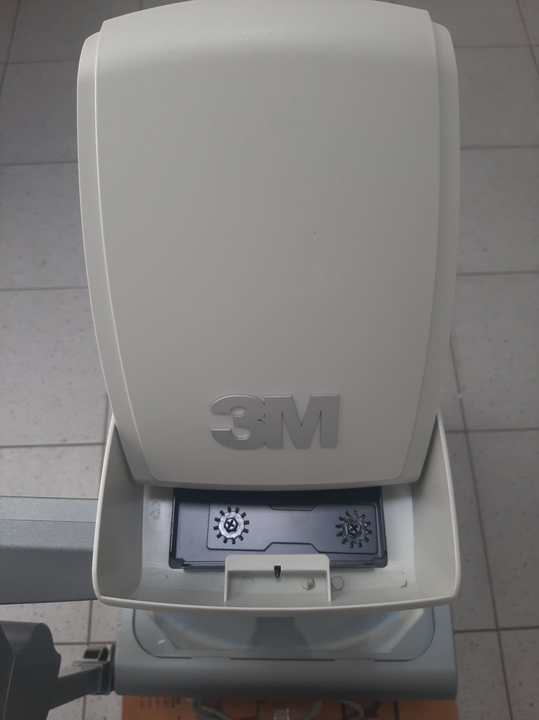 Retroprojector 3M 1700 - Novo