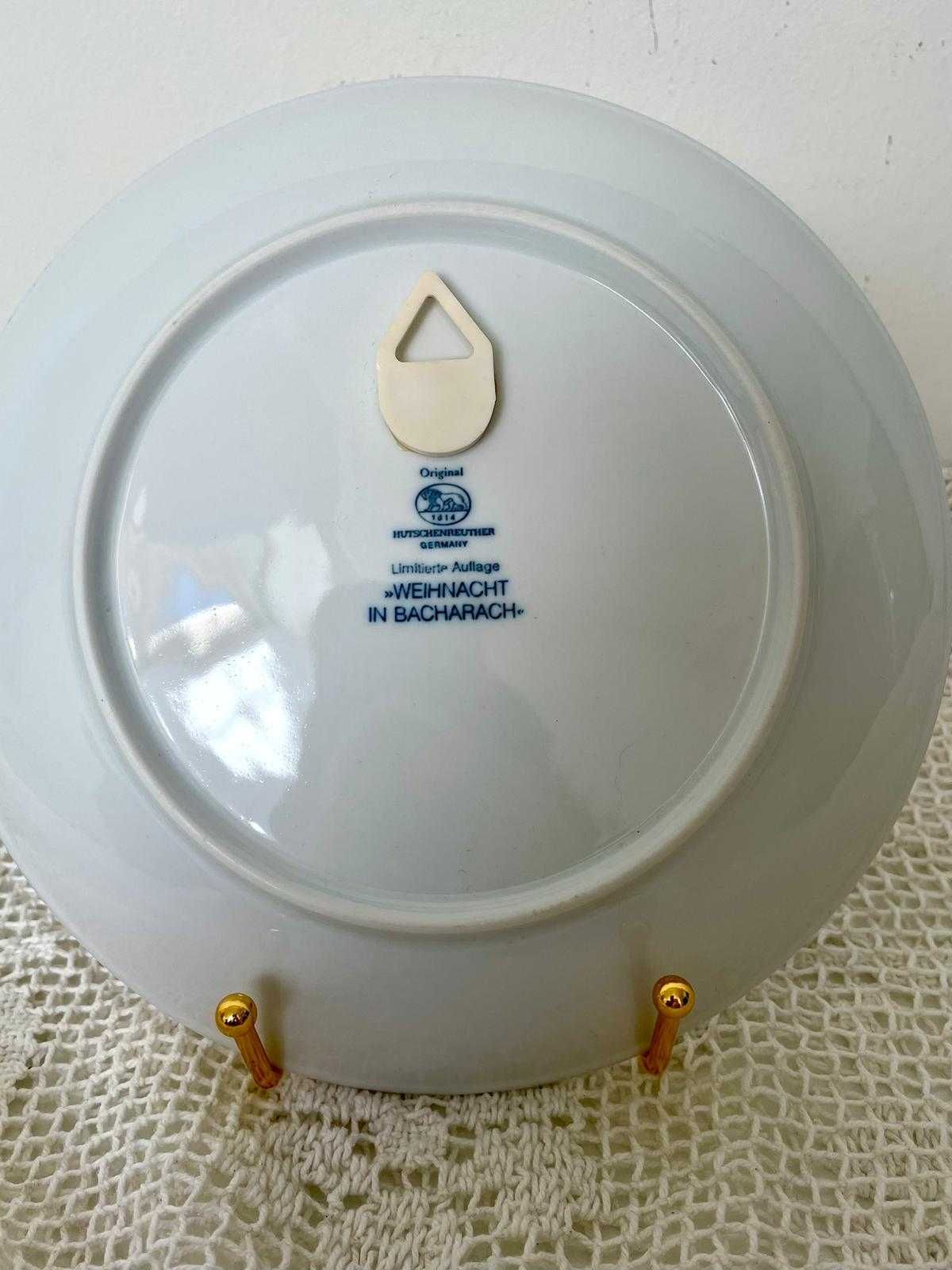 Talerze z niebieskimi ilustracjami talerze na ścianę porcelana