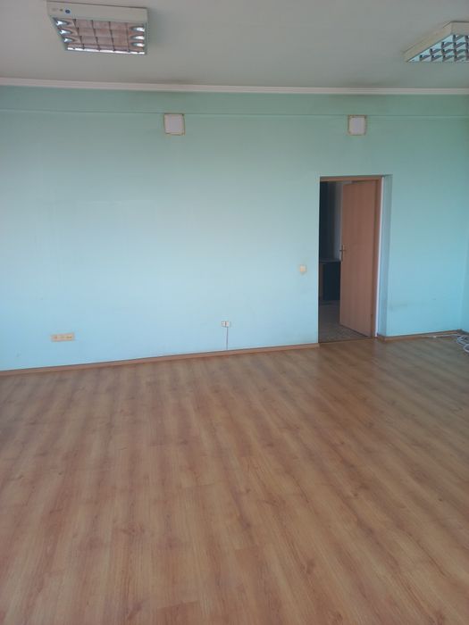 Здаю в оренду  приміщення