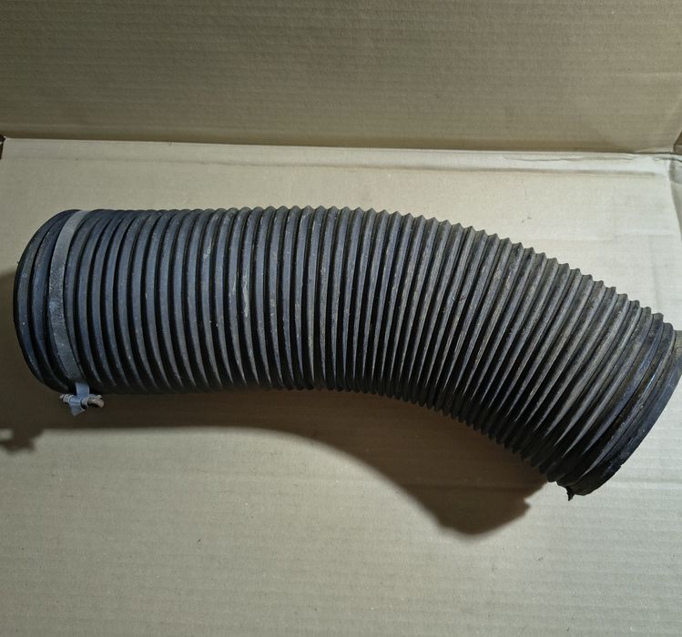 Rura gruba silnika nawiewu Fiat 126p Maluch FL ST EL