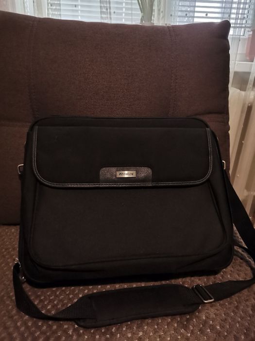 Продам сумку для ноутбука